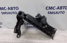 Кронштейн фары Audi A5 8T0805608 8T/ КУПЕ 2.0T CDN, передний правый