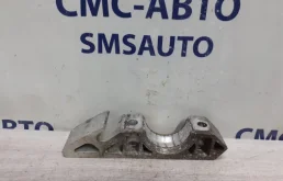 Кронштейн стабилизатора Porsche Cayenne 7L0411063B 958 3.6. 5502
