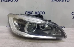 Фара адаптивный ксенон Volvo S60 31698819 S60, правая
