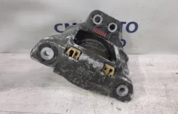 Опора ДВС Volvo S90 31686885 C90 2.0 B4204T27, правая