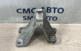 Кронштейн ДВС Audi Q5 8K0199307BF 8R 3.2 CAL, левый