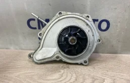 Помпа системы охлаждения Volkswagen Touareg 06E121018K NF 3.0 CGE
