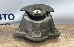 Опора ДВС Mercedes-Benz E-Class A2042404217 W212 271.860