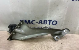 Кронштейн Audi A6 4G0805816 C7 2.0 CYP, правый