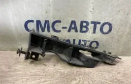 Кронштейн бампера Audi A6 4G0807283 4G 2.8 CHV, передний левый