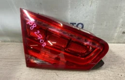 Фонарь крышки багажника Audi A8 2011 4H0945093 D4 4.2 CDR, задний левый