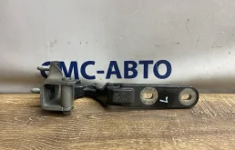 Петля багажника Mercedes-Benz ML A1667400137 W166 642.826, левая