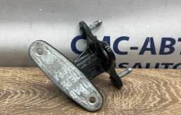 Петля двери верхняя Mercedes-Benz E-Class A2077200637 C207 271.860, передняя правая