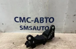 Кронштейн воздушного фильтра Volvo S80 8692206 С80 2.5T