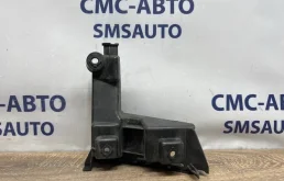 Кронштейн бампера под фонарь Volvo XC70 30678651 ХС70 3.0 B6304T4, задний правый