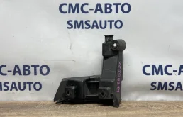 Кронштейн бампера под фонарь Volvo XC70 30678650 ХС70 3.0 B6304T4, задний левый