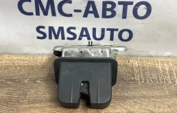 Замок багажника Audi A8 2013 4H0827505A D4 3.0 CRE