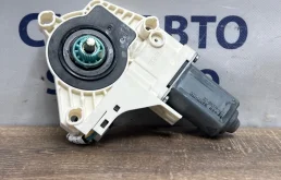 Моторчик стеклоподъемника Audi A6 2010 8K0959801B C6 2.8 CCE, передний левый