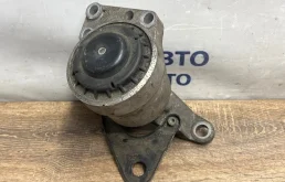 Опора ДВС Volvo XC60 31262708 ХС60 B4204T6, правая