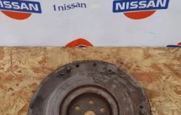 Маховик МКПП Nissan Note 2006-2013 12310AX100 E11 CR14, передний