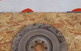 Маховик МКПП Nissan Tiida 2006-2012 12310EE000 C11 HR16, передний