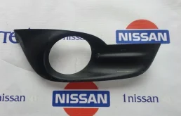 Заглушка ПТФ Nissan Teana 2014г- 622563TU0B L33 QR25, передняя правая