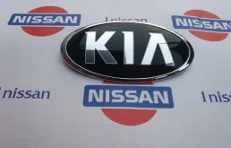 Эмблема Kia Rio 2020 - 863182T000 REURPH021 DOHC - MPI, передняя