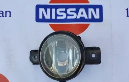 Фара противотуманная Nissan Qashqai 2006-2013 261508990A J10 MR20, передняя правая