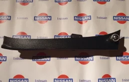 Накладка на торпедо Nissan X Trail 2015 684114EH1A T32 MR20DD, передняя правая