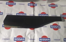 Молдинг двери Nissan 828705BF0A, задний правый