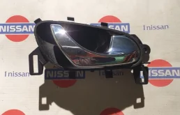 Ручка двери внутренняя Nissan Qashqai 2017 806704EA1A J11 K9K, задняя правая