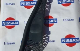 Жабо Nissan Terrano 2014 6681100Q0D D10 K4M690, переднее
