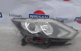 Фара галогеновая Nissan Qashqai 2015 260104EH1A J11 HRA2, передняя правая