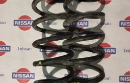 Пружина подвески Nissan Qashqai 2015 550204EA0B J11 HRA2, задняя