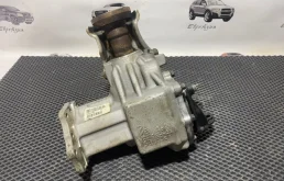 Раздаточная коробка Volvo XC90 2013 30757060 3.2, передняя