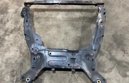 Подрамник VOLVO S60 S80 V60 XC60 V70 XC70 2011 31360348, передний