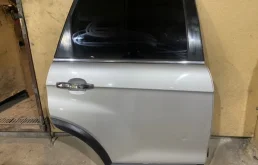 Дверь боковая Chevrolet Captiva 2012 94543753 C100 C140, задняя правая