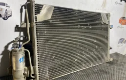 Радиатор кондиционера VOLVO S60 V70 V70XC XC70 S80 2006 30676414, передний