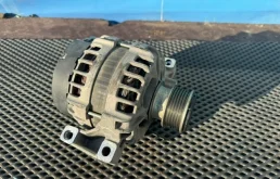 Генератор Volvo S60 S80 XC70 XC60 30659675 B4204 T6 T7