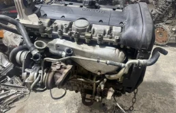 Двигатель VOLVO S60 S80 XC70 XC90 2009 B5254T2 B5254T2