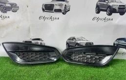 Решетка в бампер VOLVO S60 V60 2011 31294130, передняя
