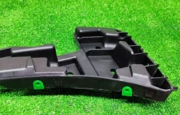 Крепление бампера VOLVO S60 V60 31323832, переднее левое