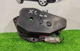 Доводчик двери багажника VOLVO XC60 30784562