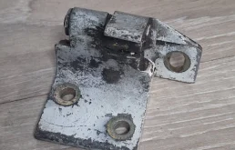 Петля двери CITROEN BERLINGO 2002-2012 9035L0 M59