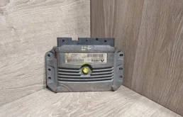 Блок управления двигателем RENAULT MEGANE 2002-2009 8200321263 2