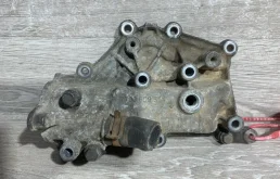 Корпус термостата RENAULT FLUENCE 2009-2017 7700600514