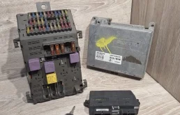 Комплект управления двигателем RENAULT LAGUNA 1993-2001 7700864485 1