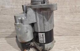 Стартер RENAULT DUSTER 2010-2020 8200665520