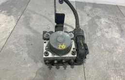 Блок ABS RENAULT DUSTER 2010-2020 476609360R 1
