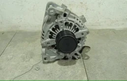 Генератор LEXUS IS 2015-2017 2706036130 ACE30