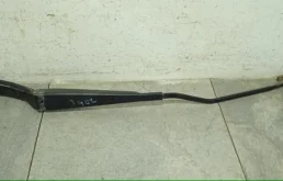Поводок дворника PEUGEOT 206 2001 6429R9 ХЭТЧБЕК (5ДВ) KFW, передний левый