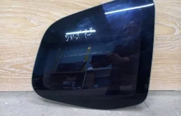 Форточка кузова RENAULT DUSTER 2018 833068568R H4M 430, задняя правая
