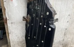 Защита топливного бака для Lexus LX J200 2007-2015