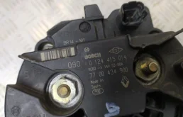 Генератор для Renault Logan 2013 года на фотографиях