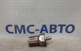 Датчик давления топлива Volkswagen Touareg 2011 03C906051C NF 3.0